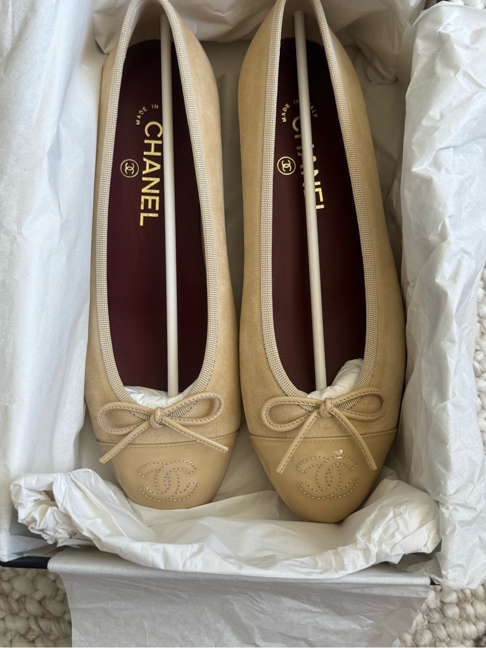 Chanel Mètiers d’art beige suede size 38!